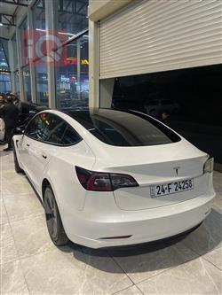 تێسلا مۆدێل 3